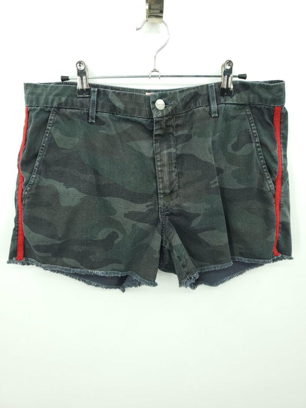 Sundry Camo Print Raw Hem Shorts with Side Stripe 29 Green/Gray/Red